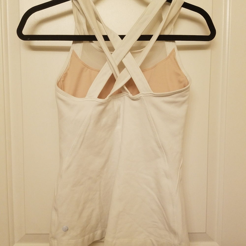 Lululemon top size 6